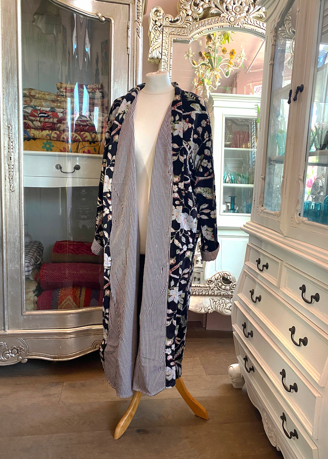 Bird in Blossom Black Velvet Dressing Gown