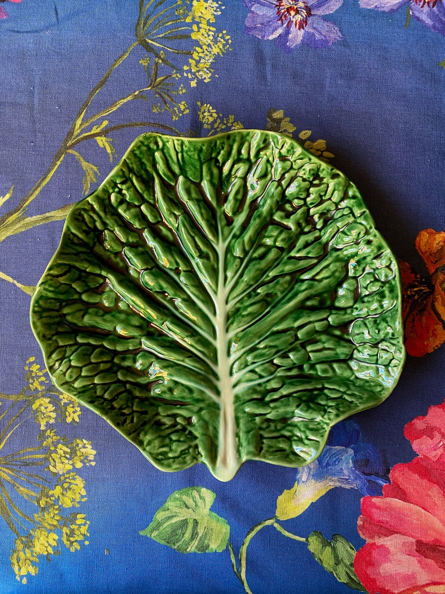 Large Vintage Majolica Earthenware Cabbage Leaf Serving Plate