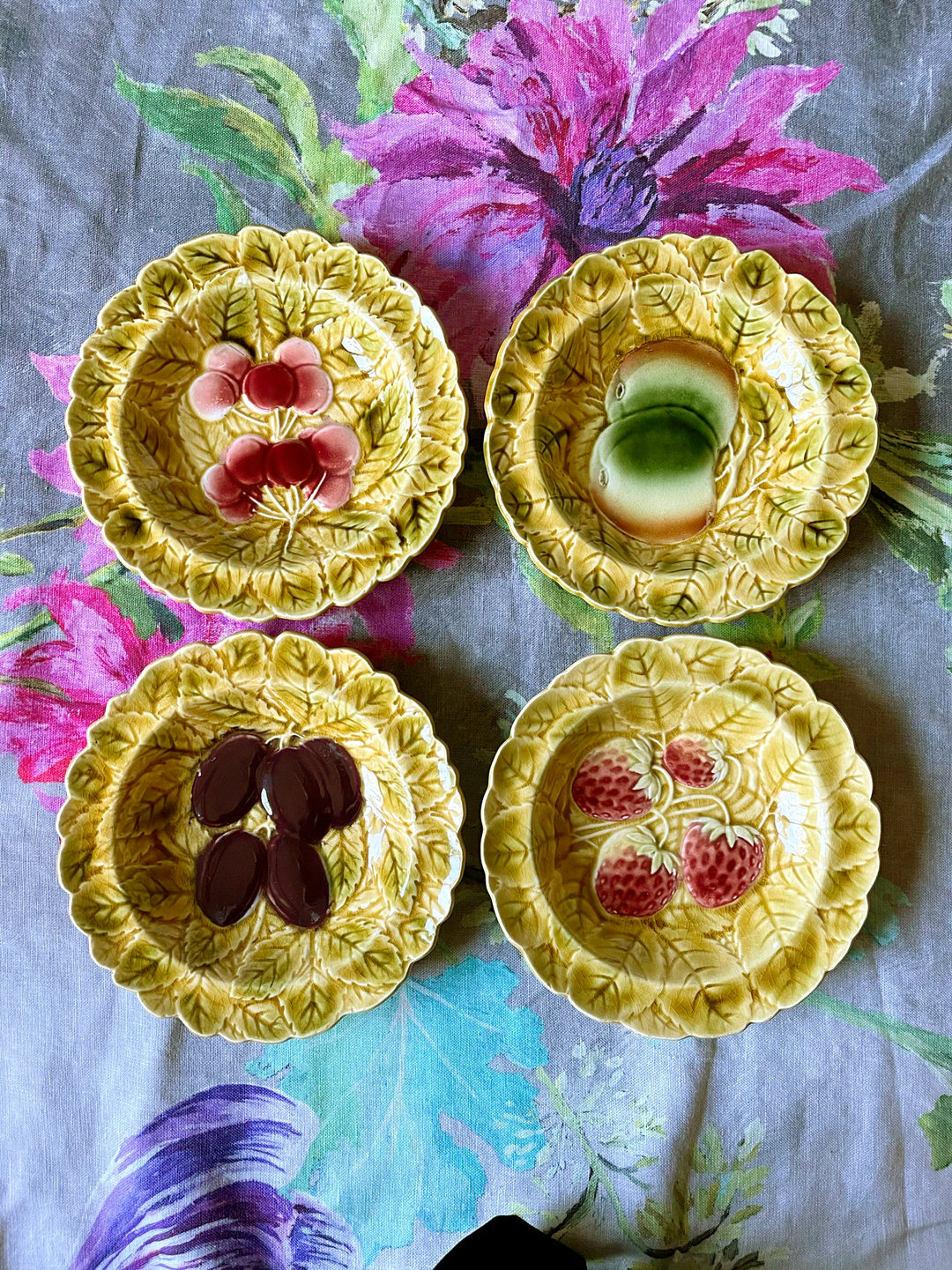 Vintage French Majolica Fruit & Autumn Leaves Bowls Set of 4