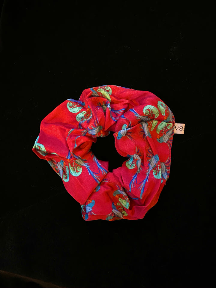 Peri Scrunchie - Vegan Silk
