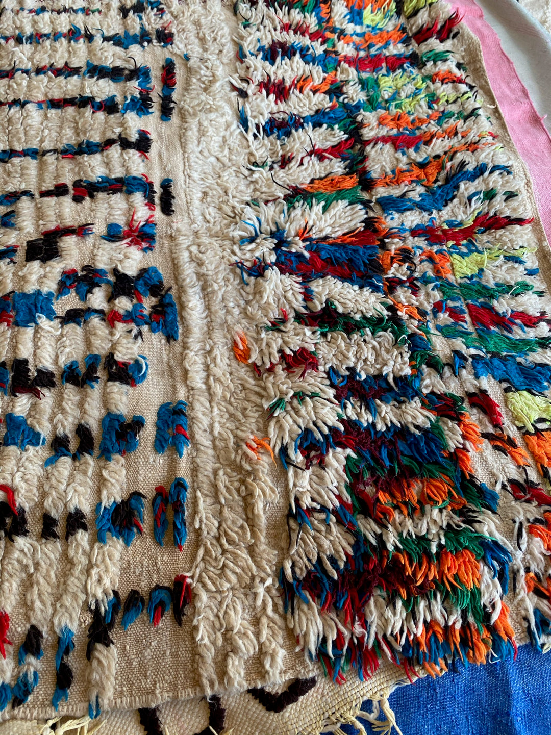 Vintage Cream &amp; Multicoloured Shaggy Moroccan Rug