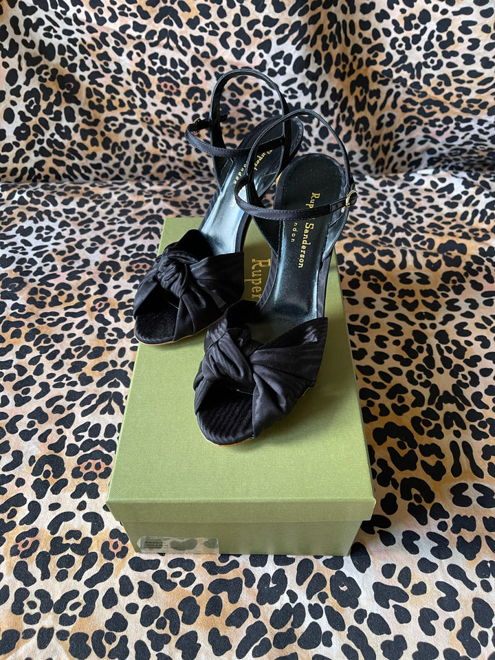 Willow Rupert Sanderson Stiletto