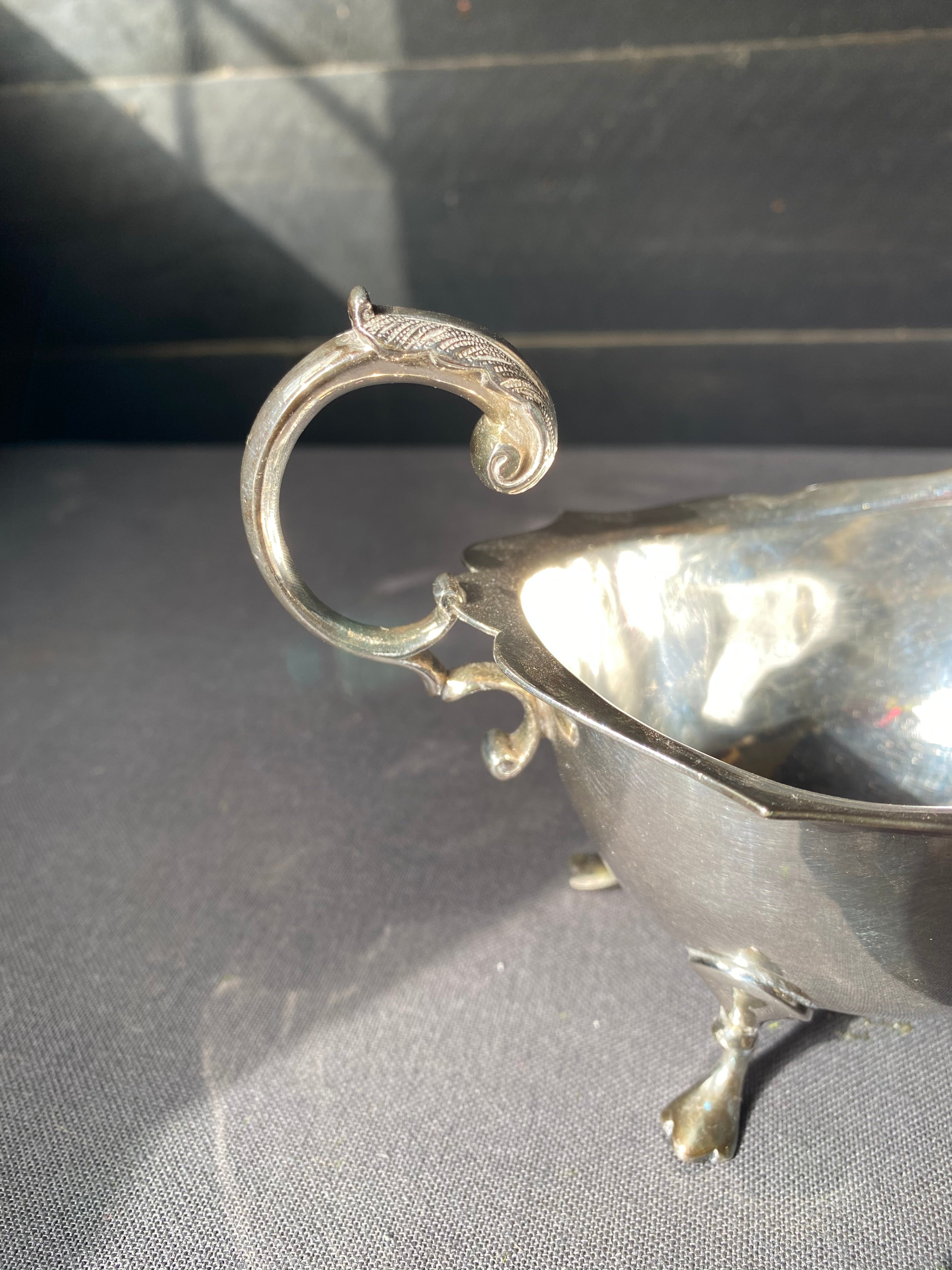 Mappin & Webb Silver Sauceboat with Feet