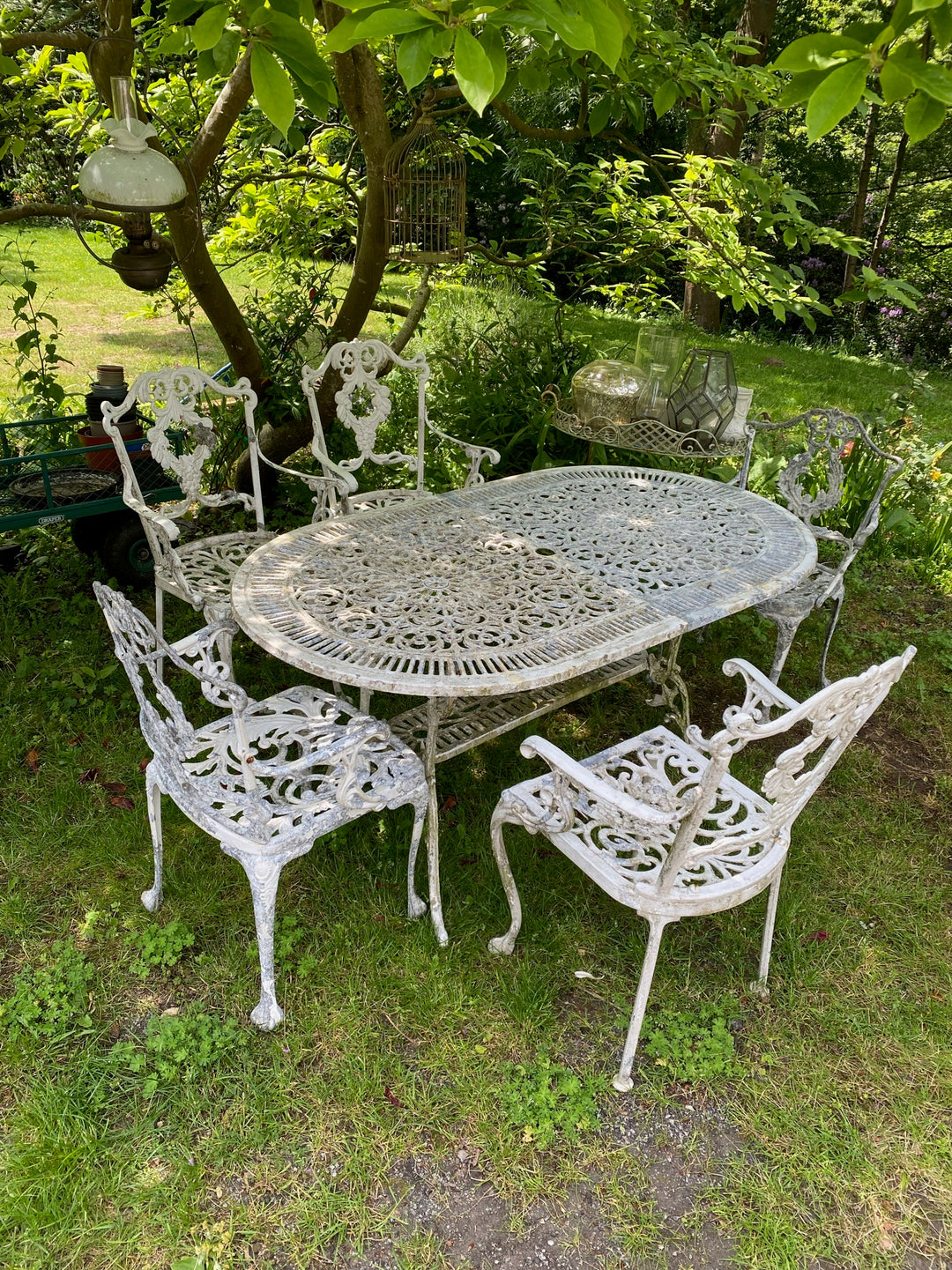 Antique White French Cast Aluminium Table & Chairs