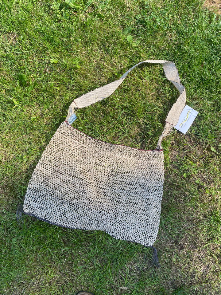 Junglevine An Dai Shoulder Bag