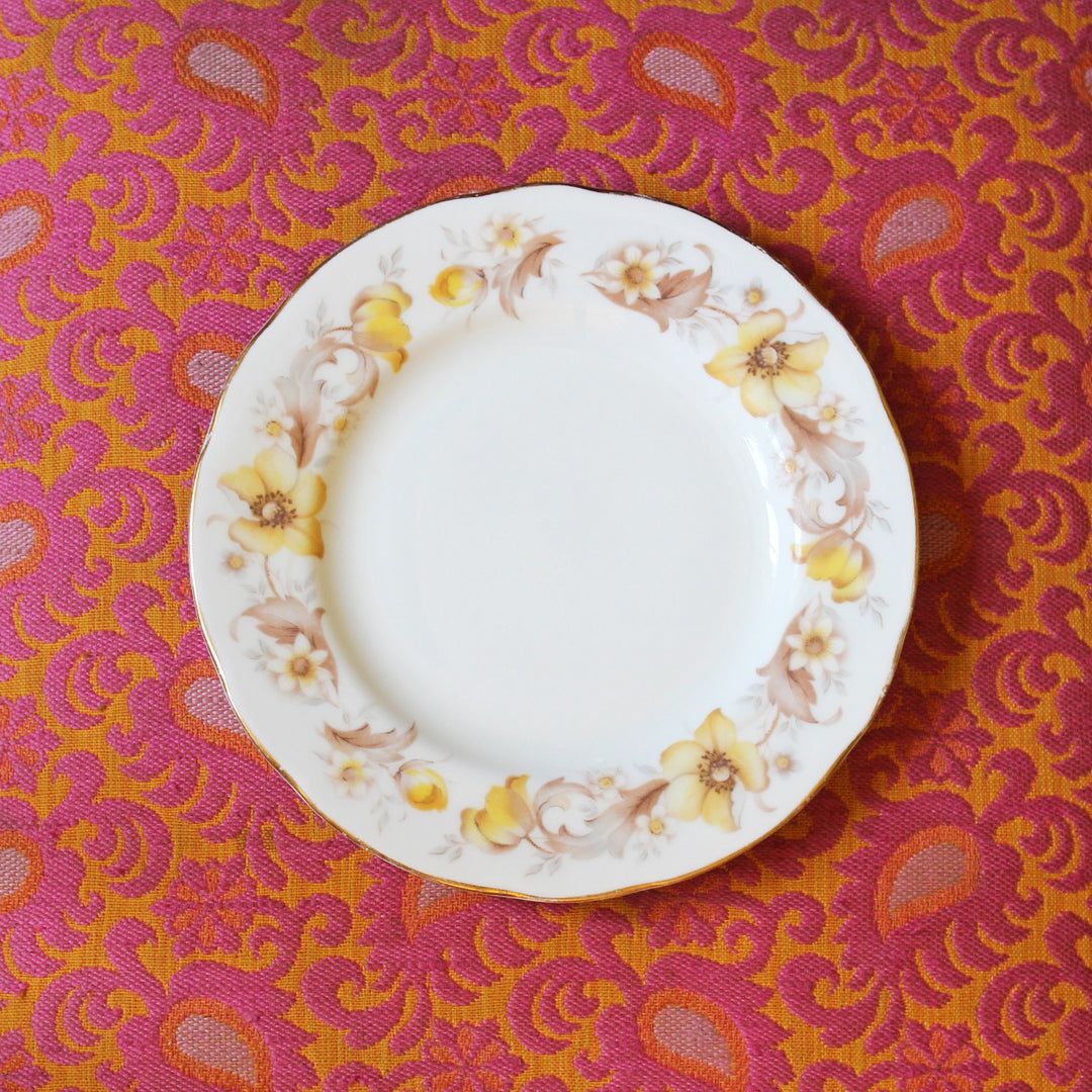 Mix match side plates x 6