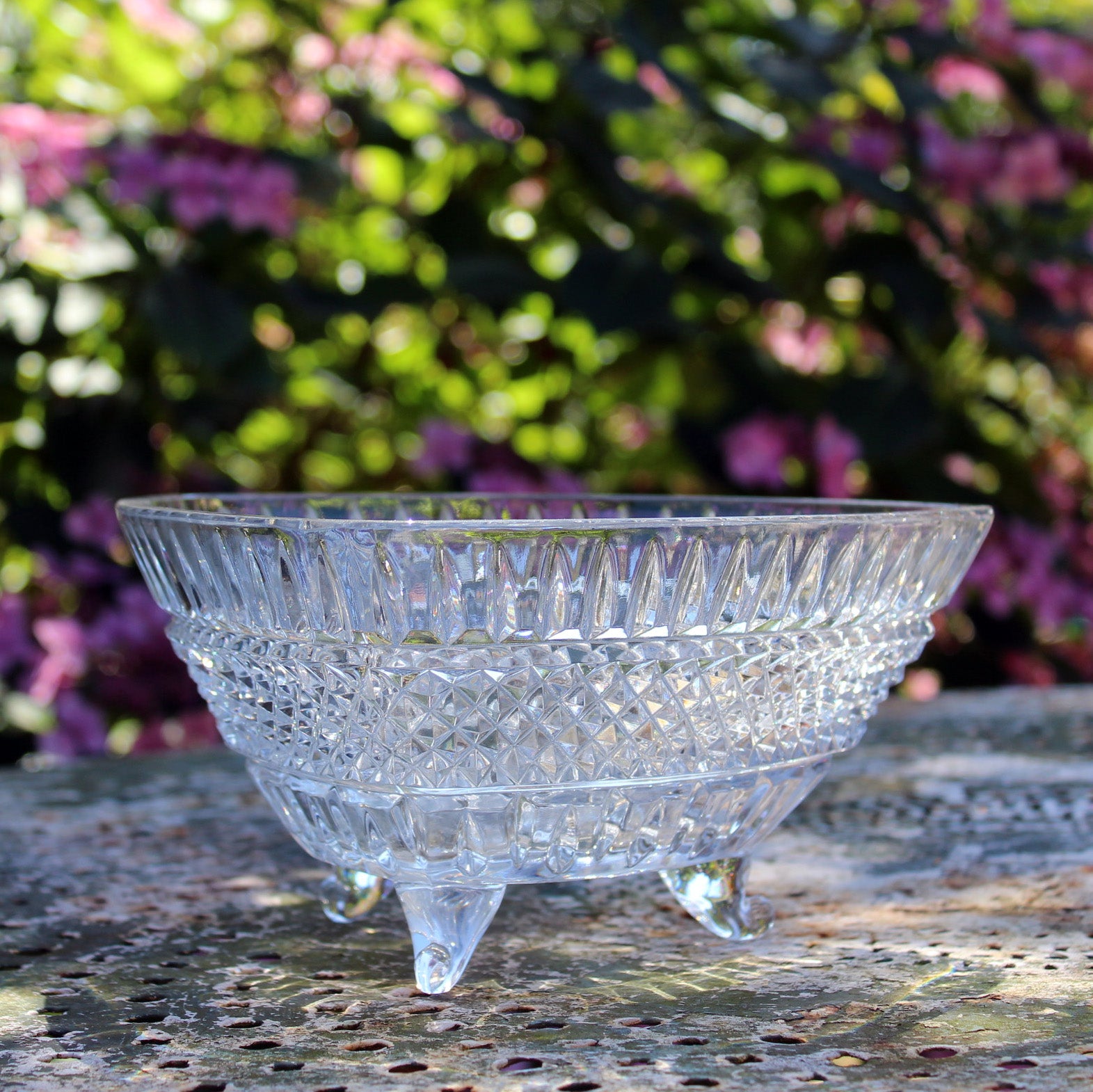 Triangular glass bowl