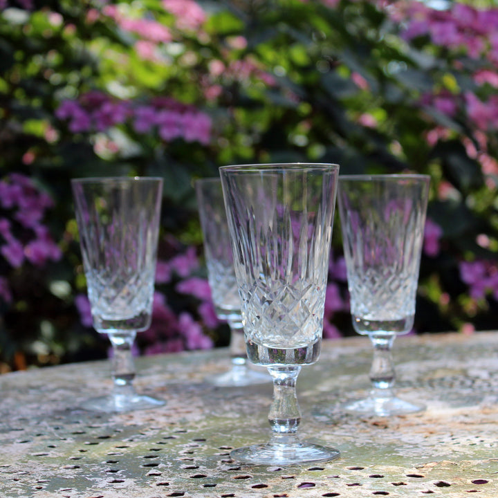 champagne flutes
