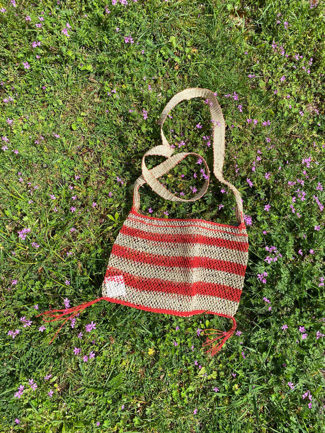 Junglevine Noy Tote Bag