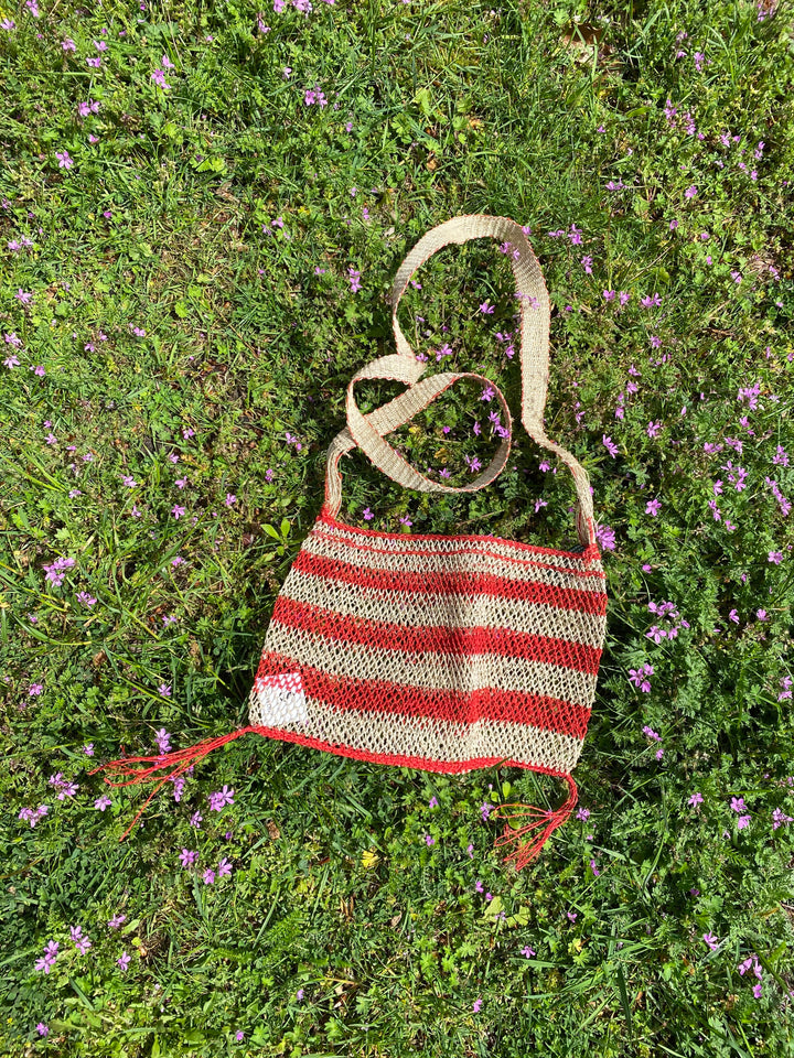 Junglevine Noy Tote Bag