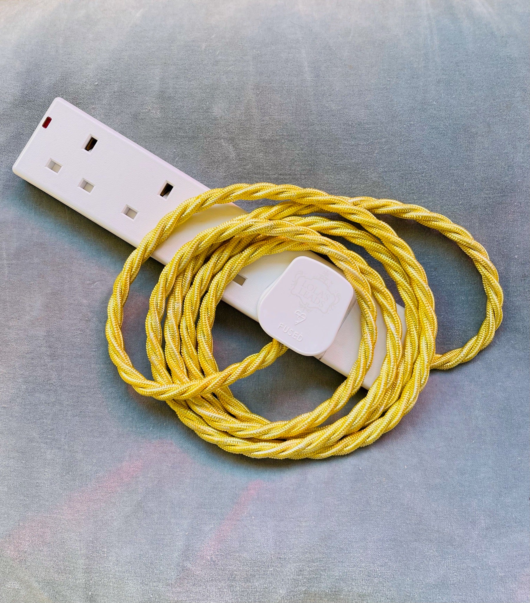Lola's Leads Extension Cable - Primrose + White 2m 4 Gang