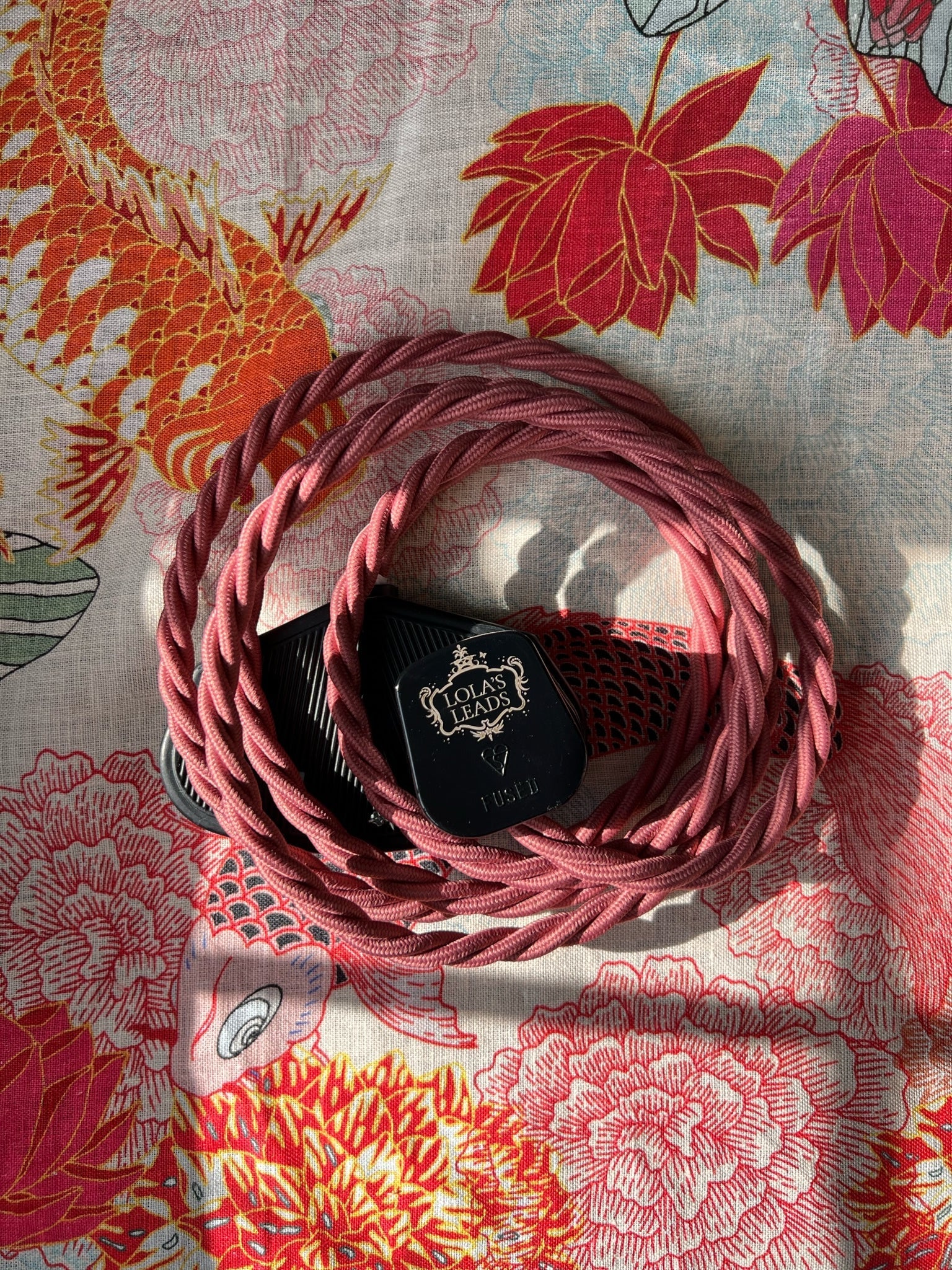Lola's Leads Pompadour Pink Fabric Covered Extension Cable