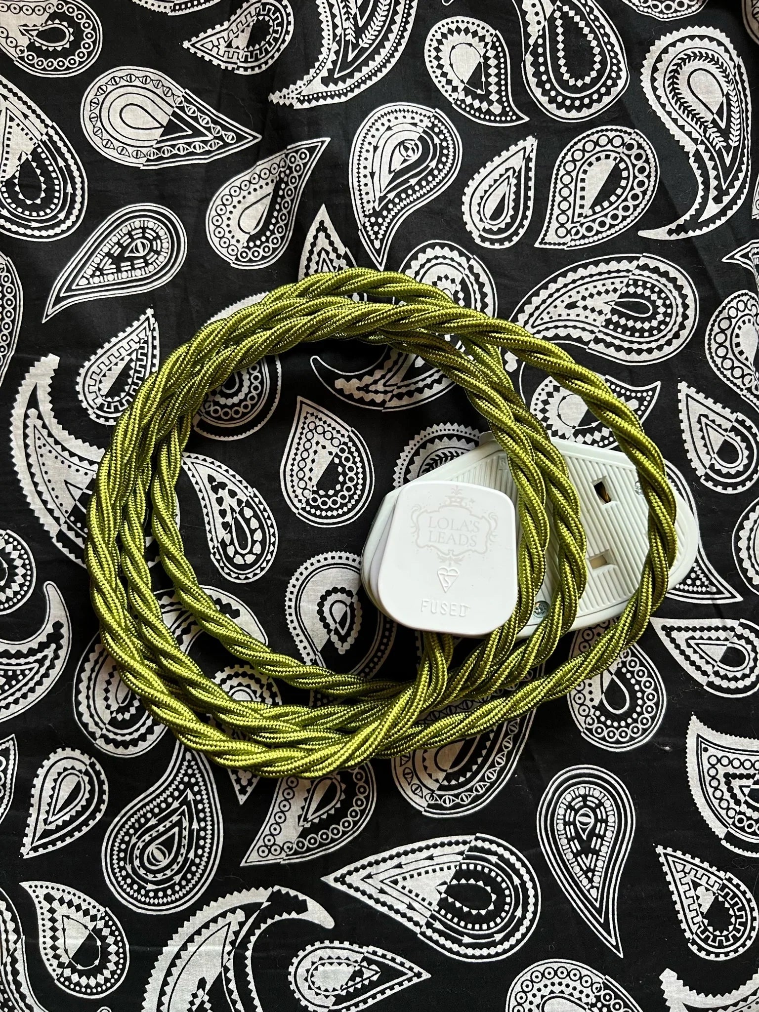 Lola's Leads Dragon Green Fabric Covered Extension Cable