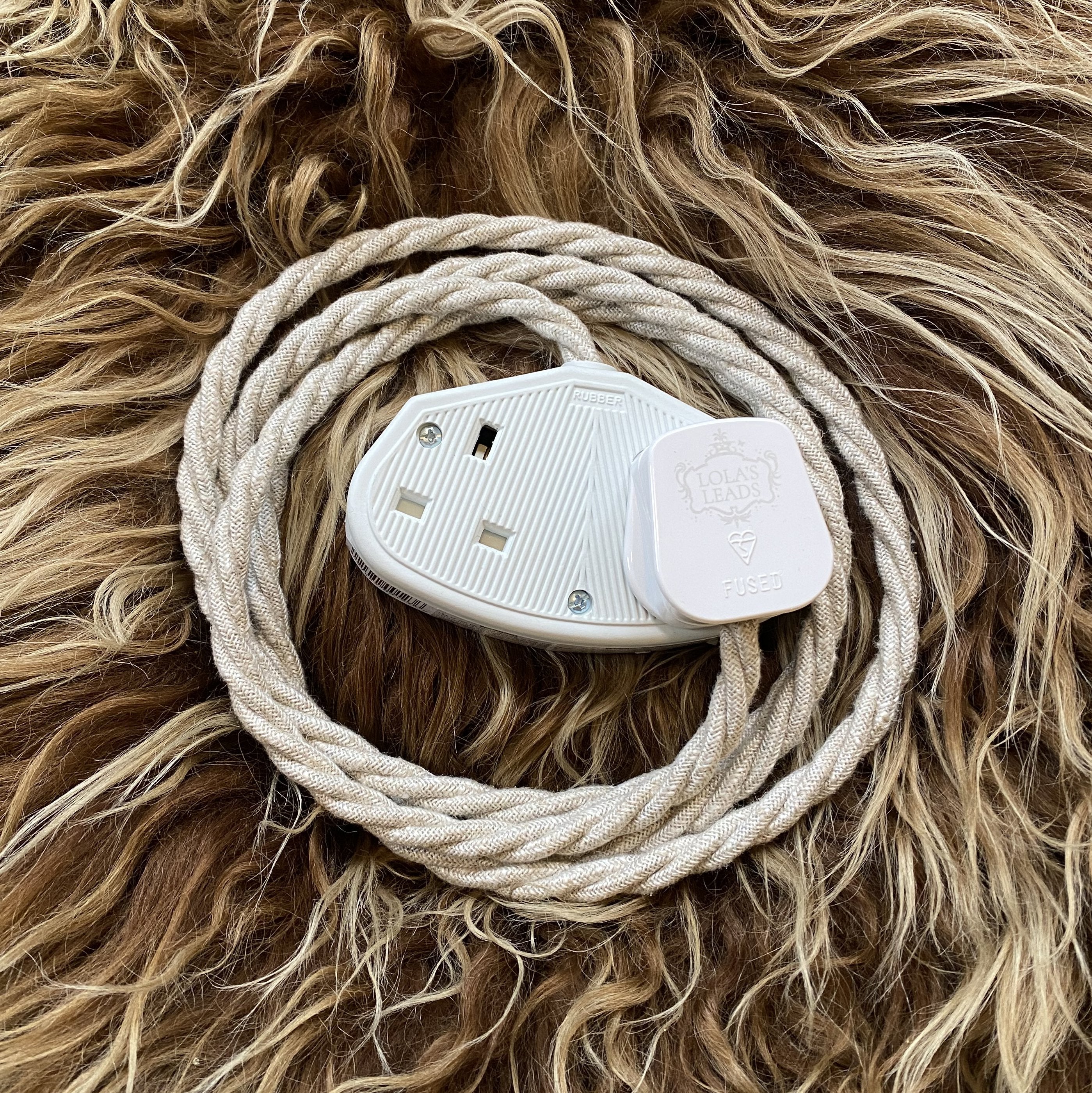 Lola's Leads Oatmeal Cream Linen Fabric Covered Extension Cable