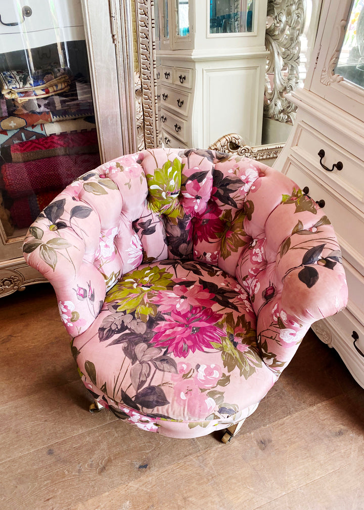 Silk Button Back Tub Chair