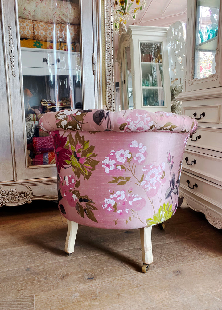 Silk Button Back Tub Chair