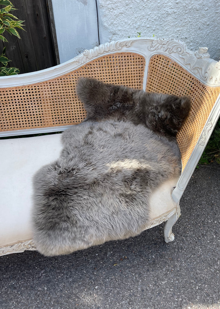 Single Sheepskin Rug - Ten Colours