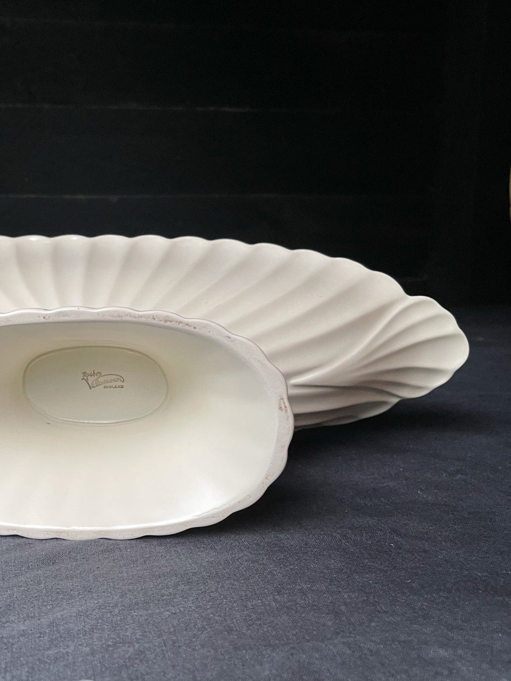 Spode Velamour Pedestal Bowl