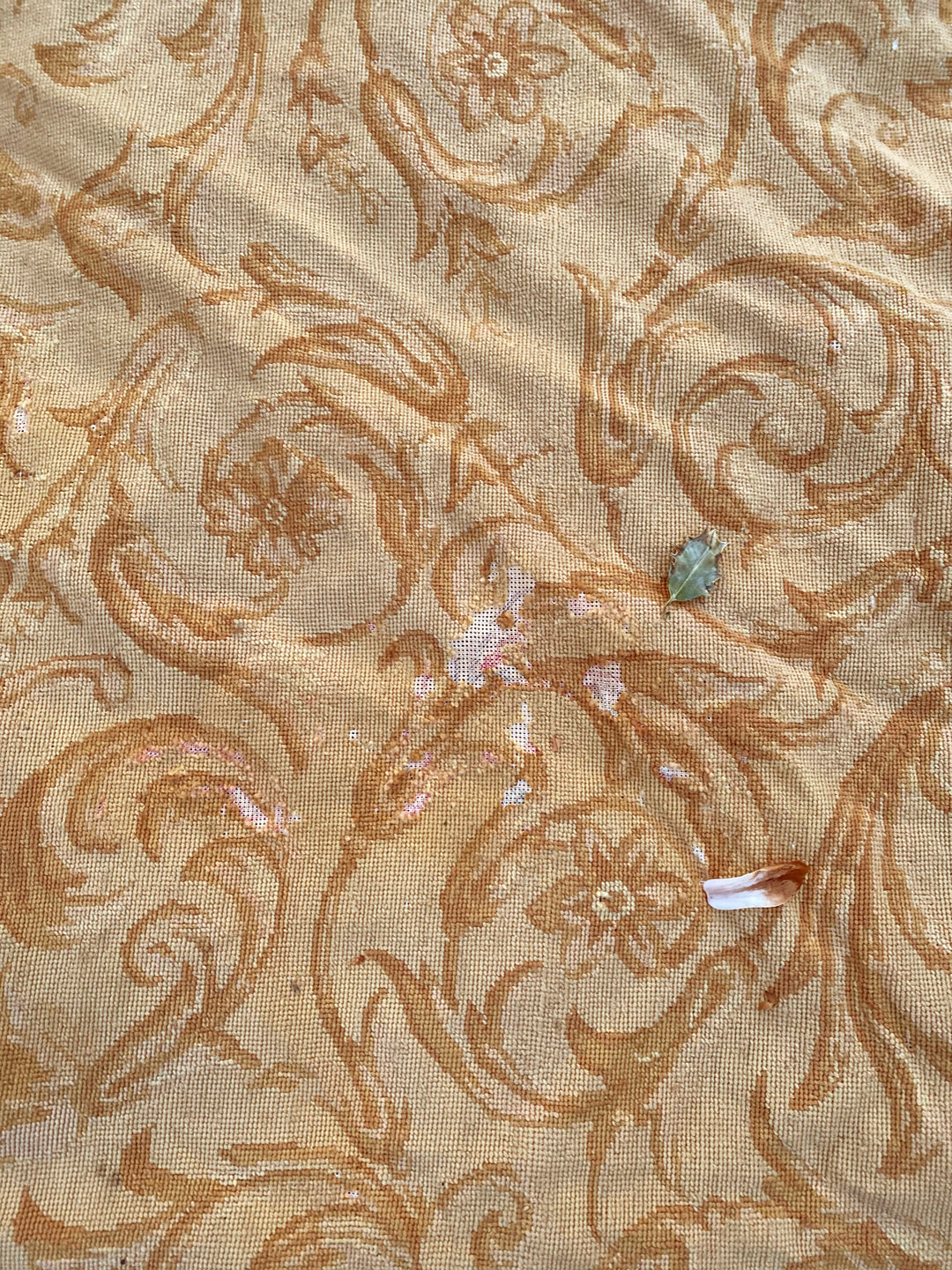 Stark Carpet Aubusson Rug 3 x 4m