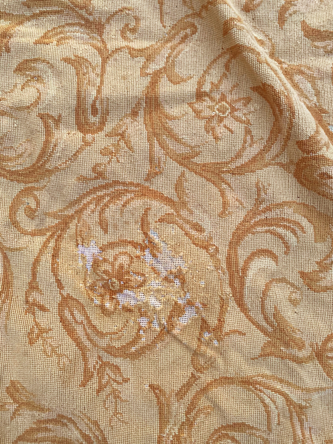 Stark Carpet Aubusson Rug 3 x 4m