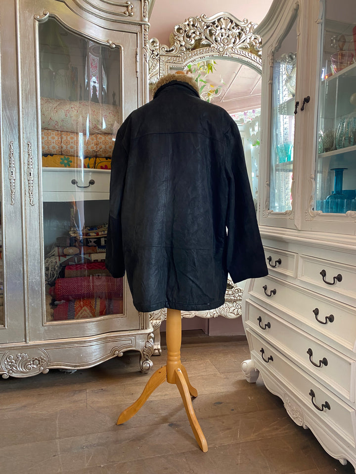 Oversized Straight Ahead Black Leather Sheepskin Lined Coat
