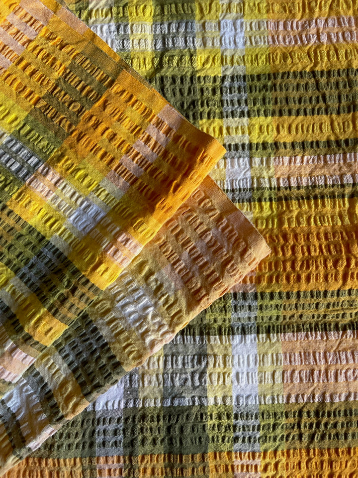 Herbie Seersucker Tablecloth