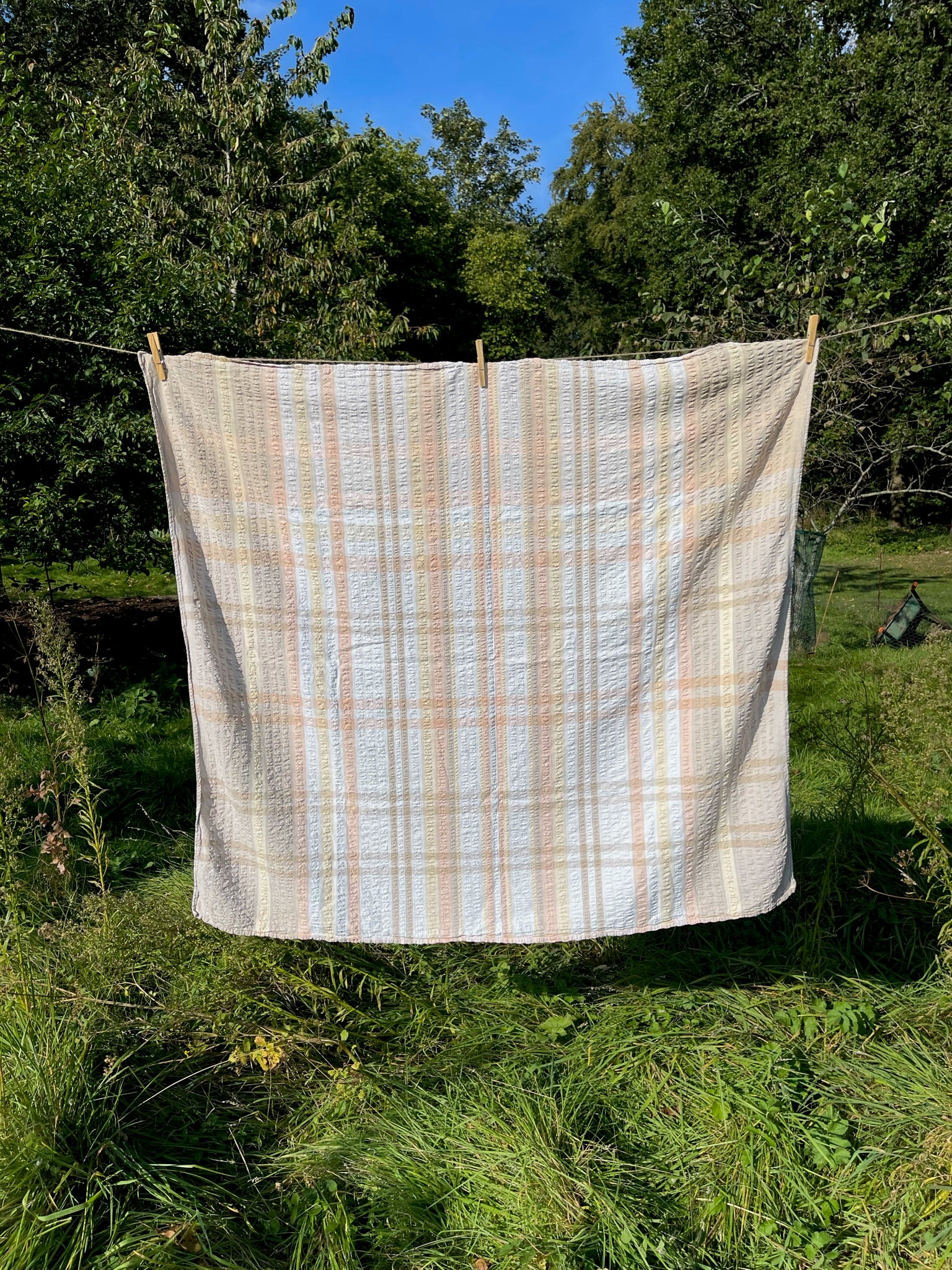 Sandy Seersucker Tablecloth
