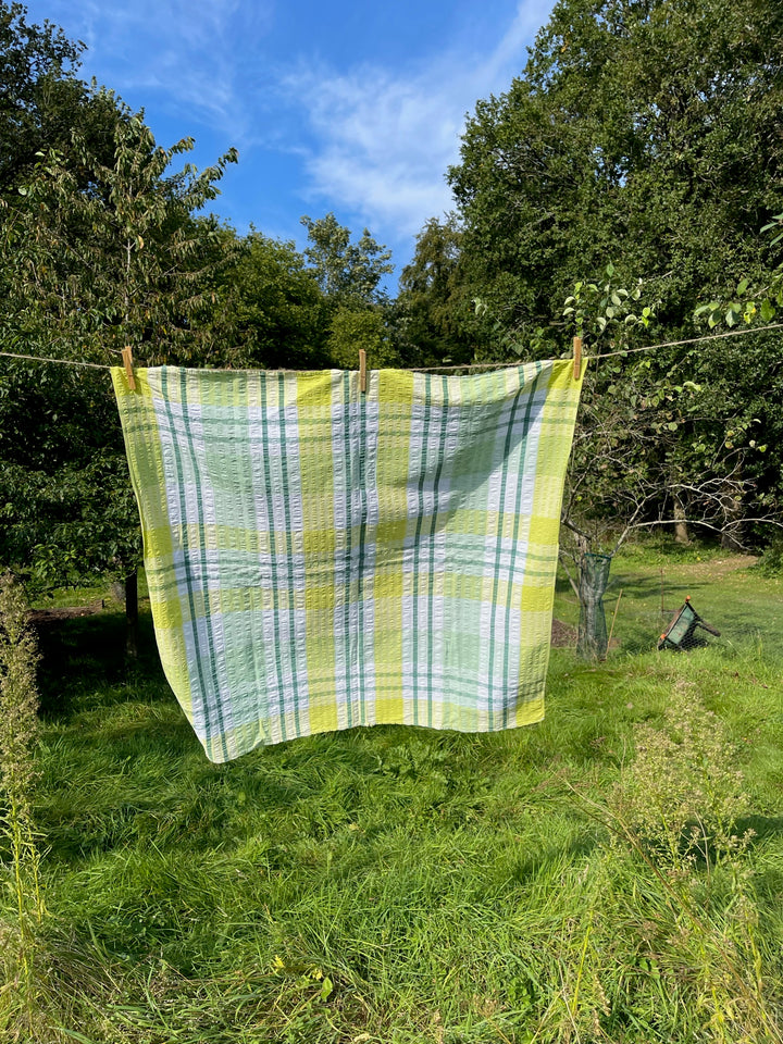 Susie Seersucker Tablecloth
