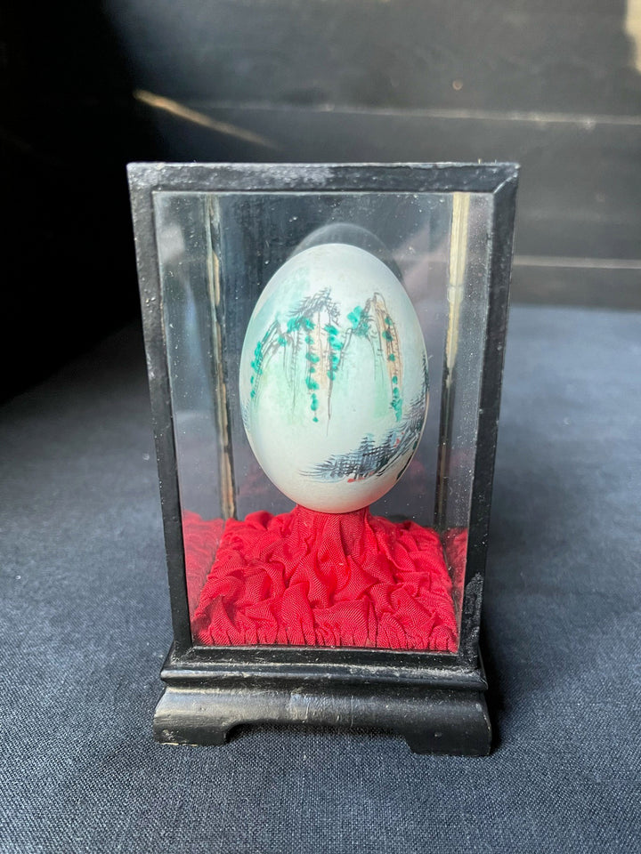 Vintage Chinese Painted Egg - Mountain