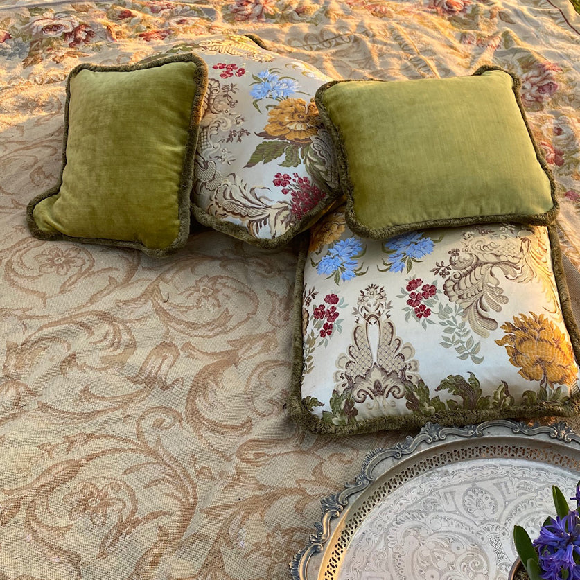 Watts of Westminster Cushion Stack